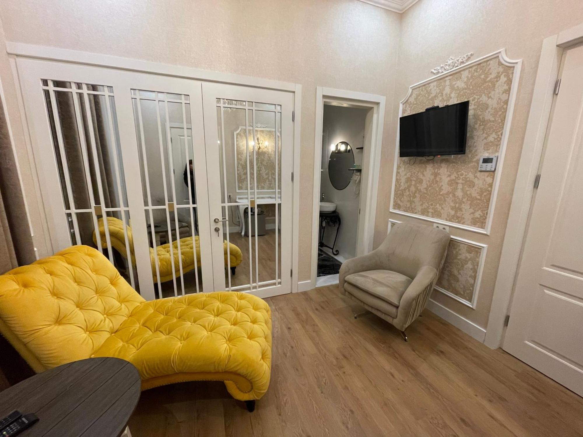 Rikhe Palace Boutique Hotel Tbilisi Exteriör bild